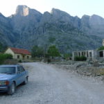 le village et les falaises de Tamare